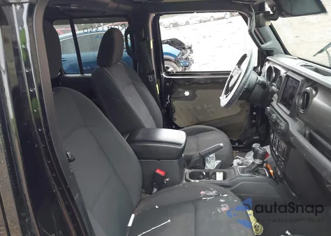 2021 Jeep Gladiator Willys 4X4 from USA, damaged, VIN 1C6HJTAG7ML521791